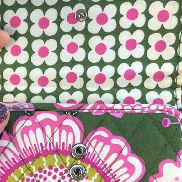 New Vera Bradley Euro Wallet Olivia Pink - Picture 4 of 8